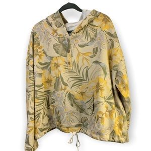 Old Navy Large Sweatshirt, Size XL, 3 Botton in front, hood, front pocket.